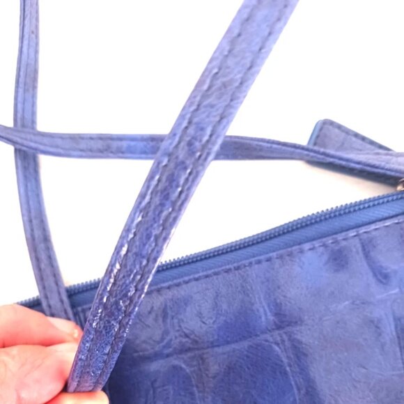 Kenneth Cole Reaction Studded Blue Small Crossbody Handbag Purse - Picture 5 of 11